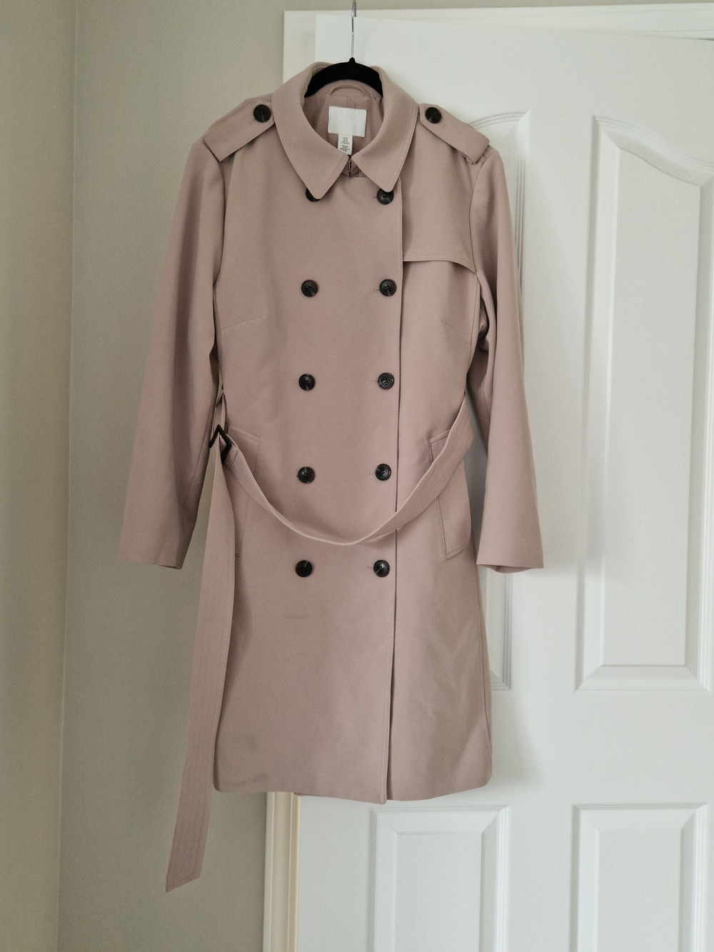 H&M Tan Trench Coat with Belt